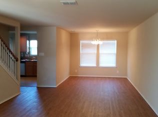 5419 Duke Fld, San Antonio, TX 78227