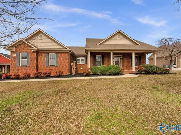 107 Misty Creek Cir, Meridianville, AL 35759