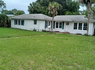 227 E Main St, Mayo, FL 32066