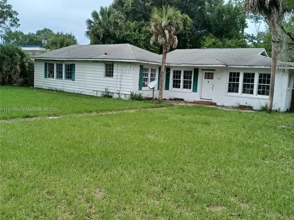 227 E Main St, Mayo, FL 32066
