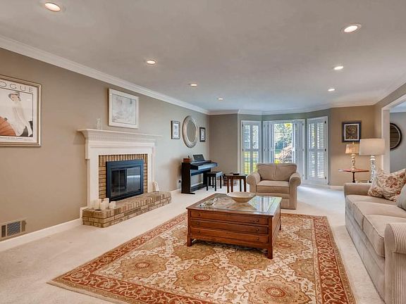 4th image of 5609 Guyton Ct