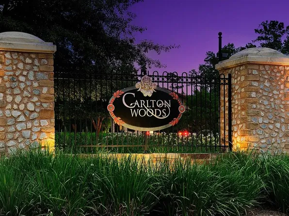 18 Kingscote Way, The Woodlands, TX 77382