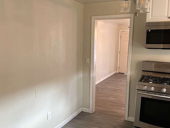 4th image of 9888 Vidaurri Ln #1