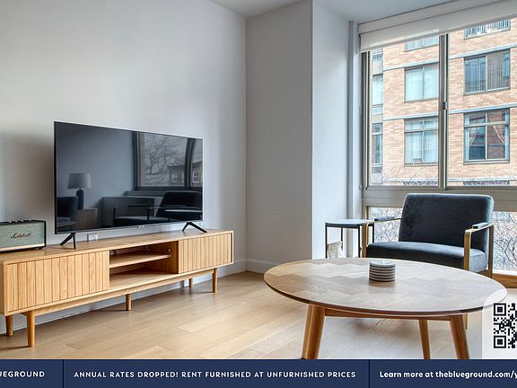 2nd image of 130 W 15th St APT 6G