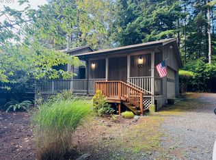 88468 Trout Pond Ln, Bandon, OR 97411