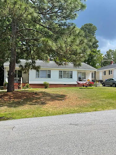102 N Holly St #A Photo 1 102 N Holly St #A Photo 1