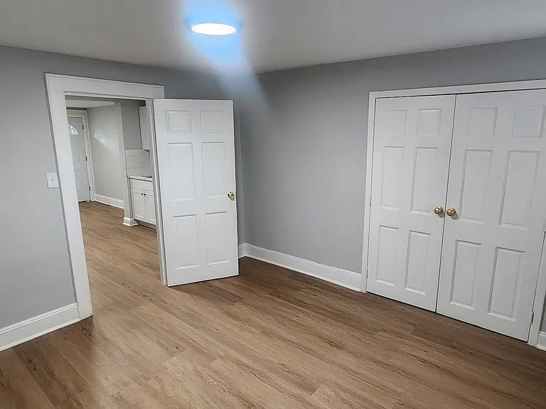 19 Norfolk St #2 — Photo 4