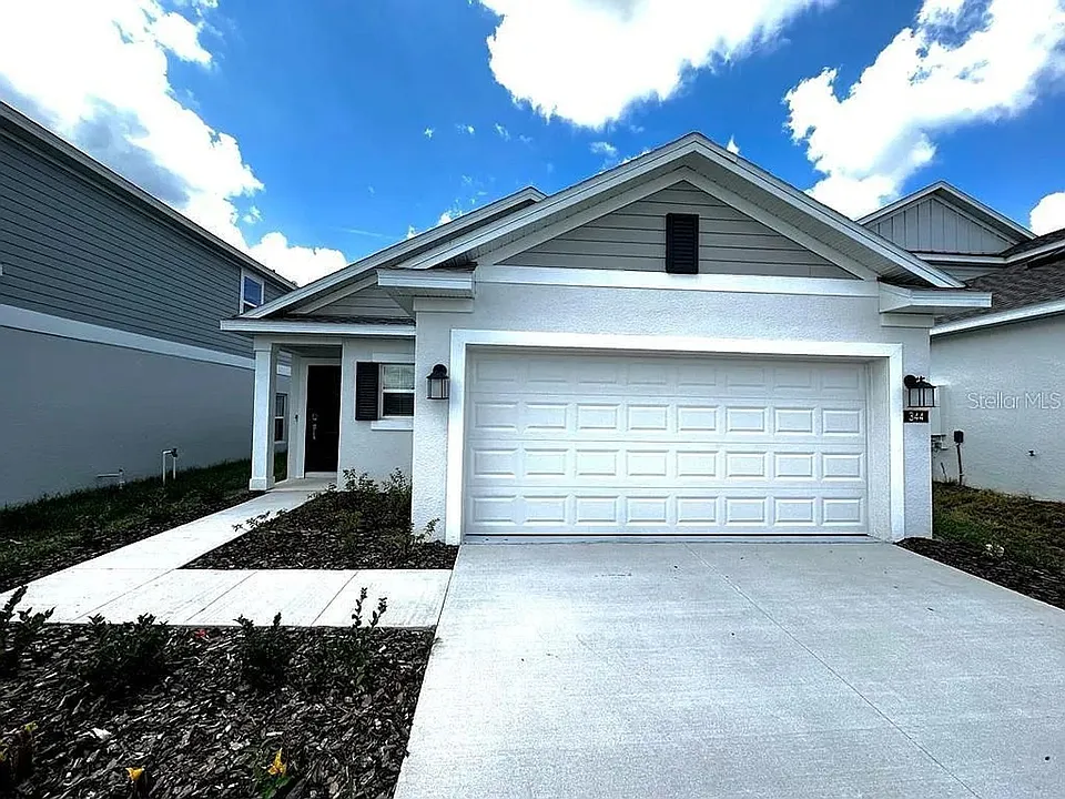 344 Loch Ct