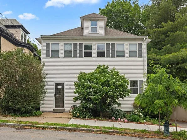 15 Mount Vernon St #1, Arlington, MA 02476