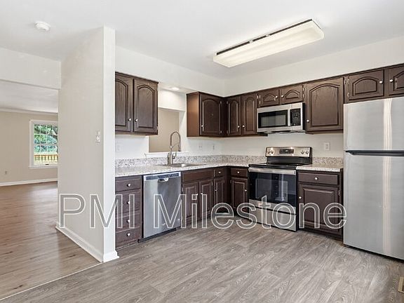 4th image of 6581 Ewald Ct