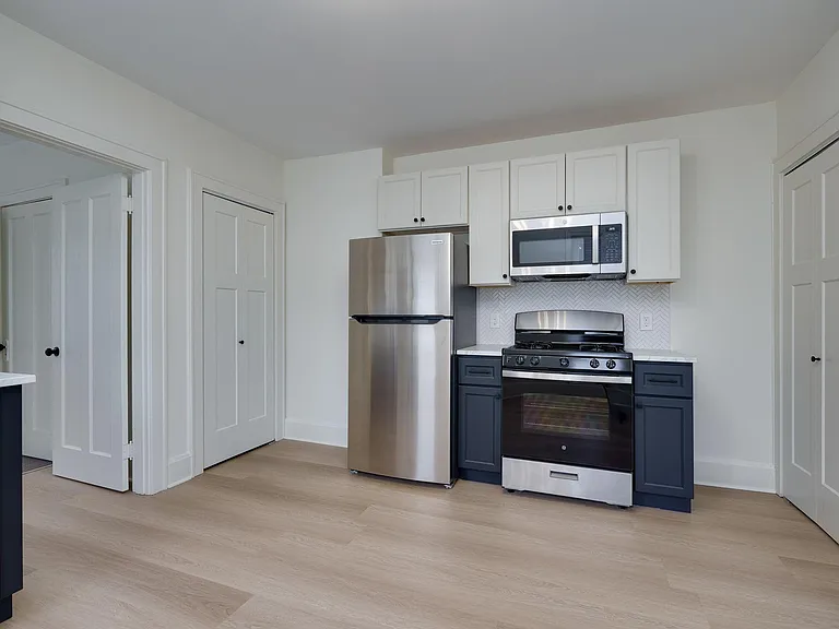 1737 Lincoln Ave #3 — Photo 8