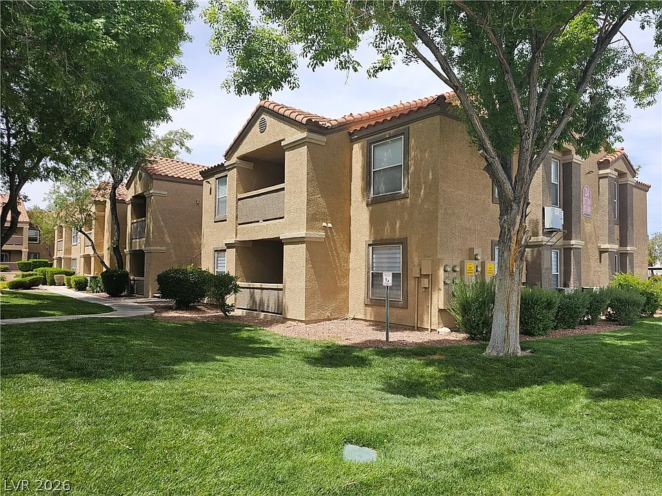 2300 Silverado Ranch Blvd #2081