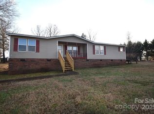 4223 Old Catawba Rd, Claremont, NC 28610