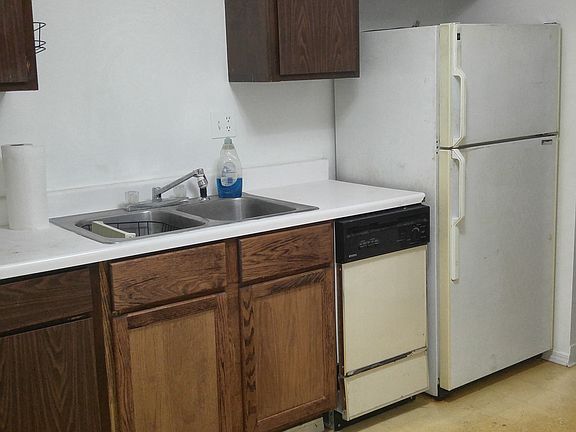 2nd image of 317 Park Ave #2
