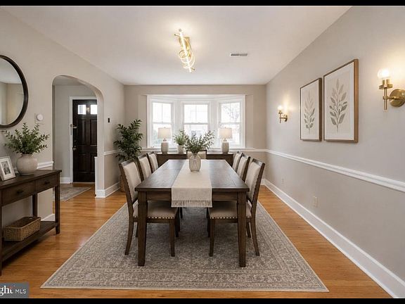 4th image of 291 Jackson Ave