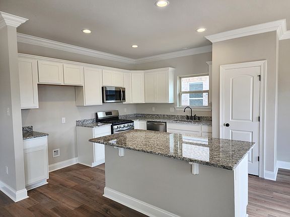 Ripley V B - Kitchen - DSLD Homes