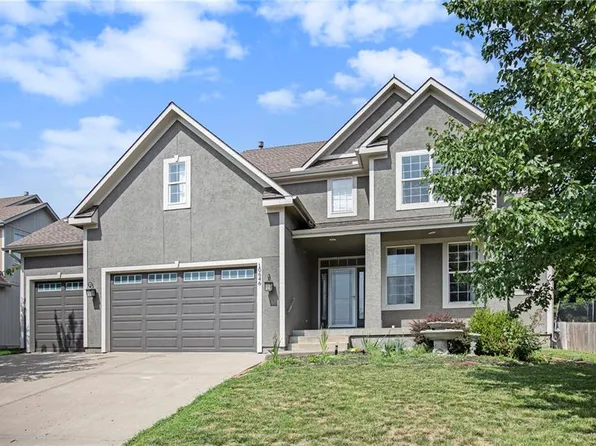 10646 S Langley St, Olathe, KS 66061