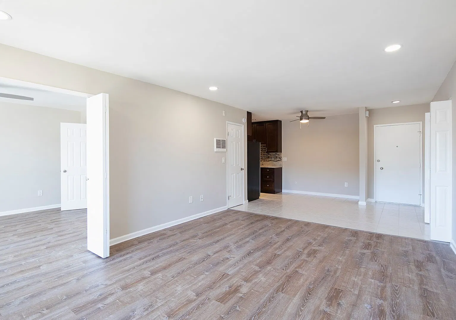 Villa Capri Apartments — Photo 4