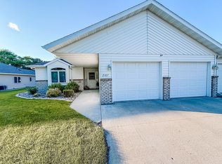 2107 10th St SE, East Grand Forks, MN 56721