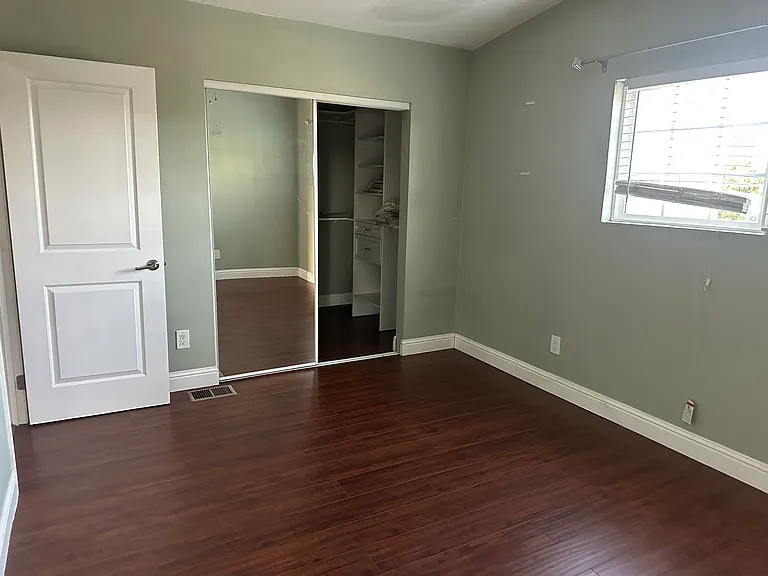 4980 Dassco Ct — Photo 22