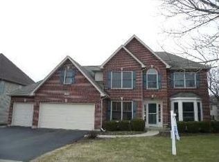 636 Westridge Dr, Aurora, IL