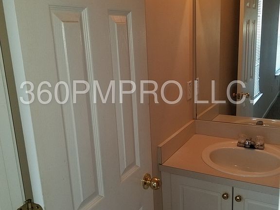 3rd image of 187 Watercress Ct