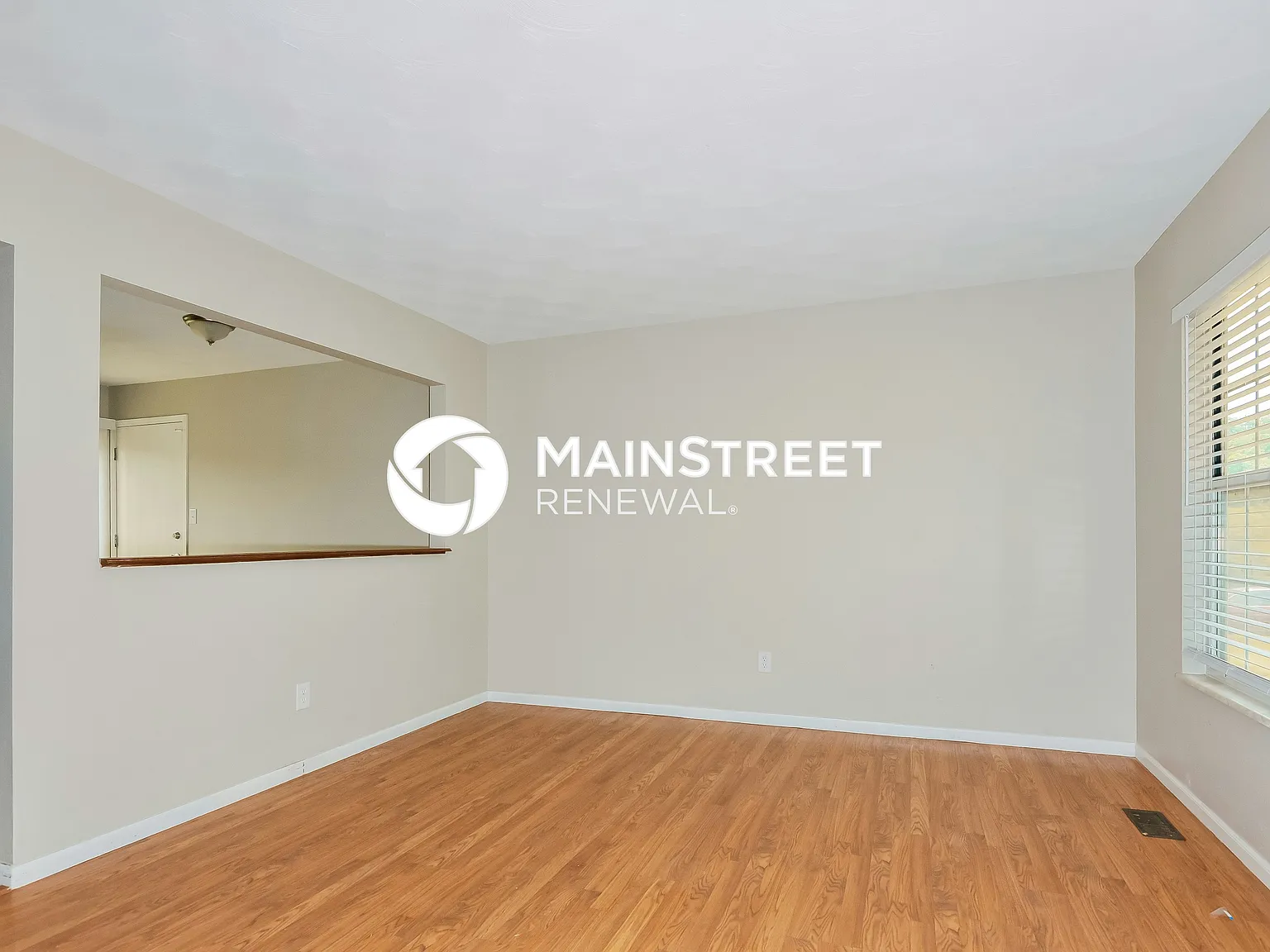 738 Pine Haven — Photo 4