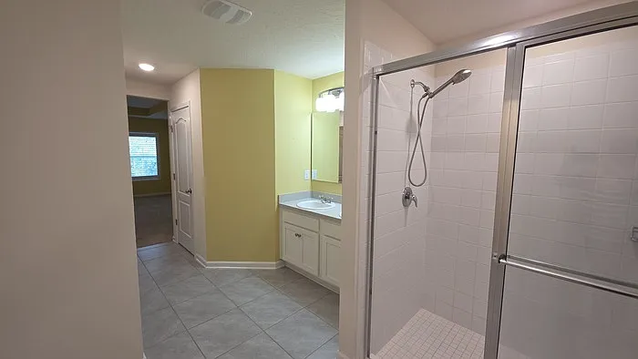 70 Oakleaf Way — Photo 23