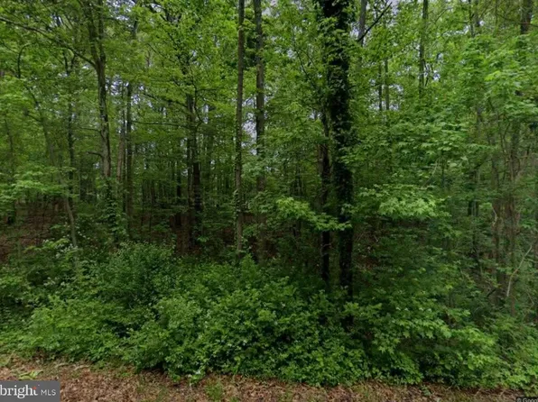 11126 Reynolds Rd, Kingsville, MD 21087