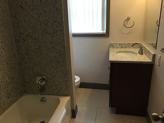 4th image of 1631 J St APT 203