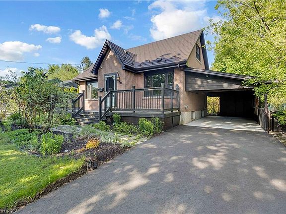2nd image of 20 Hiram Rd