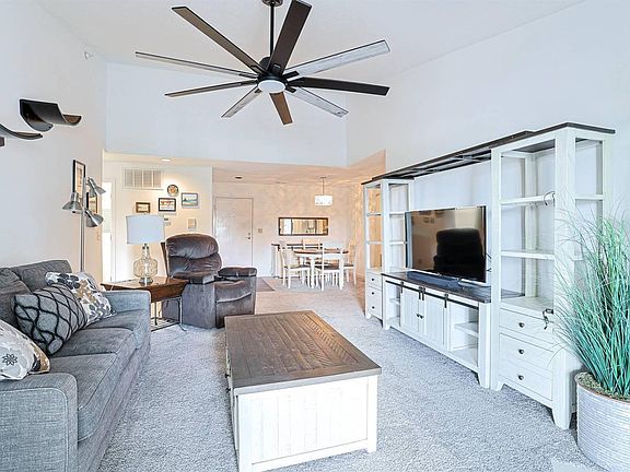 5th image of 4350 Regency Ridge Ct APT 305