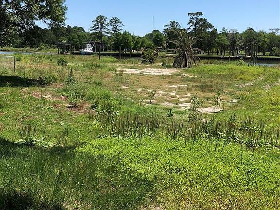 3rd image of 5020 Country Club Dr