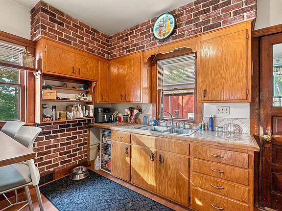 5th image of 6451 Weis STREET