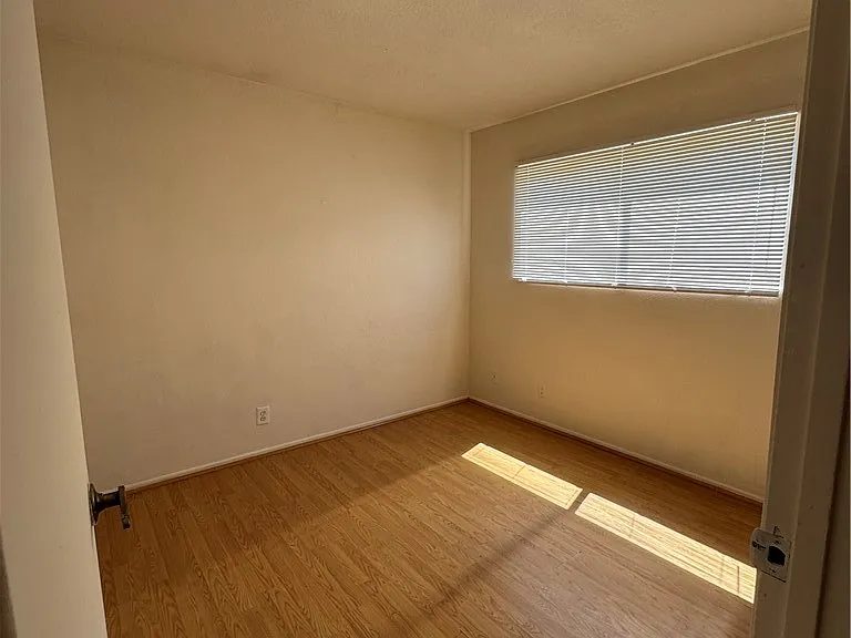 1231 Hillandale Ave #10 — Photo 7