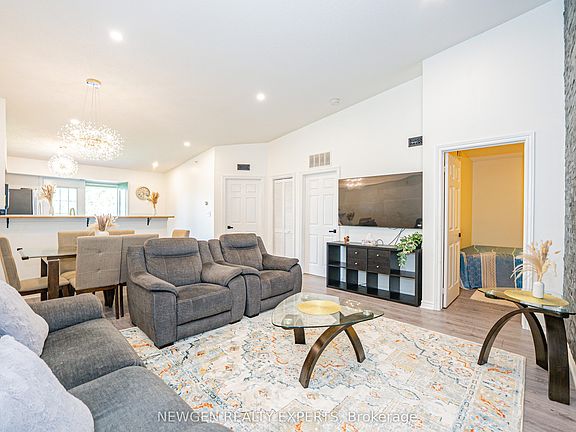 5th image of 1479 Maple Ave #405