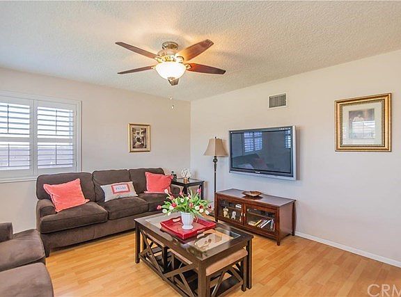 2nd image of 11437 Beaty Ave