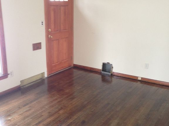 4th image of 18321 Flamingo Ave