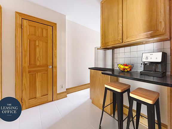 4th image of 110 Macdougal St APT 5F