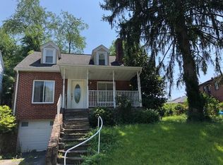 1924 Parkview St, Huntington, WV 25701