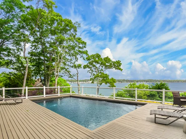 https://photos.zillowstatic.com/fp/fbd4d5896c9c4ed2a4264cbf1307b9a3-p_e.webp