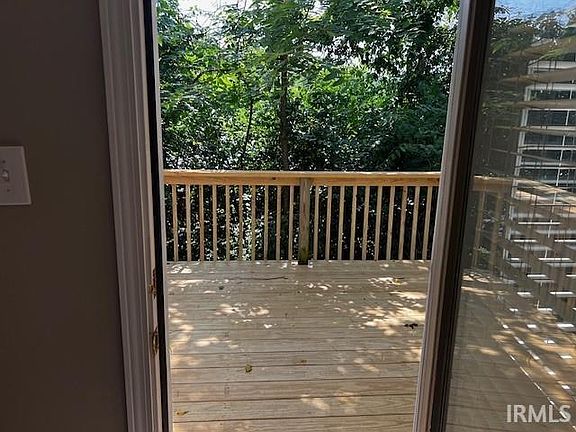 2nd image of 3477 S Oaklawn Cir