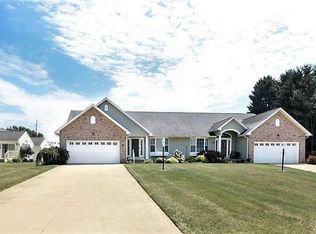 1184 Nancy Anna Ave NW, Massillon, OH 44646