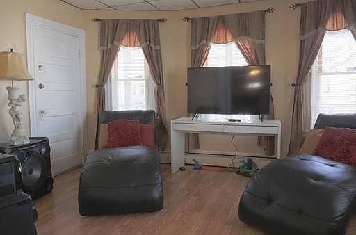 5th image of 160-162 Oakland Ave