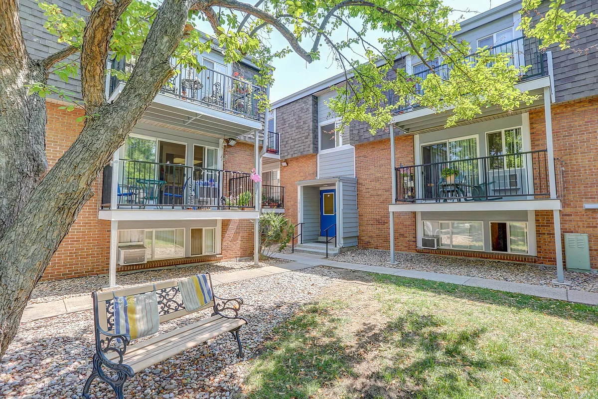 Building Photo - Heritage Apartments