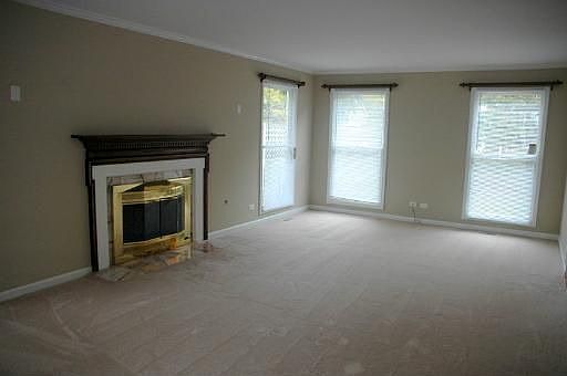 5th image of 245 Mayfair Dr
