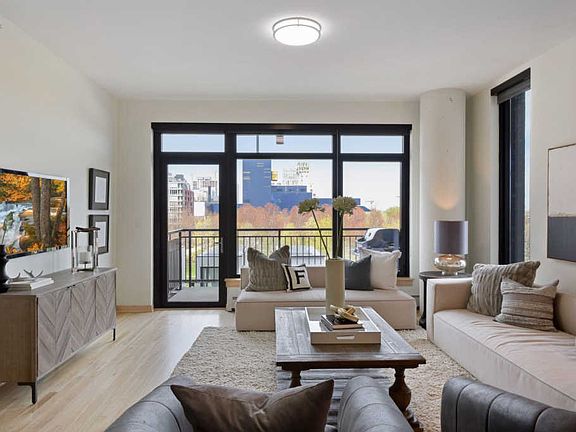 5th image of 1120 S 2nd St APT 313