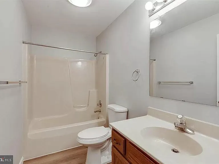 2279 Wetherburne Way — Photo 20