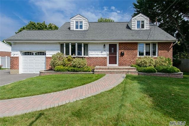 1st image of 60 Elberta Dr