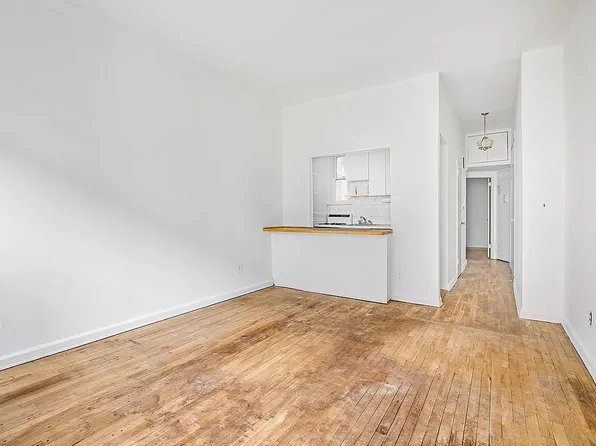 515 E 88th St APT 3J, New York, NY 10128